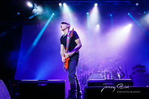 Joe Satriani LIVE at Gasometer, Vienna