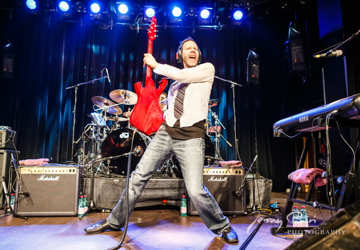 Paul Gilbert - Dieses Album anzeigen Paul Gilbert